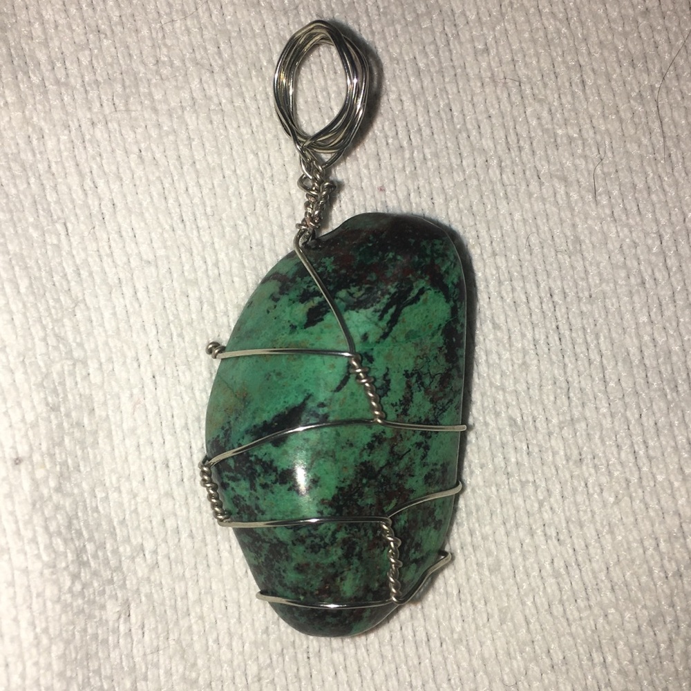 Wrapped Malachite Stone